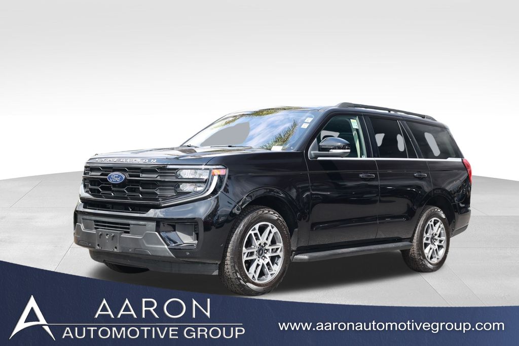 2025 Ford Expedition Active 4x4's photo