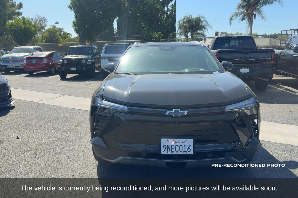 Used 2024 Chevrolet Blazer EV LT with VIN 3GNKDBRJ8RS232525 for sale in Norco, CA