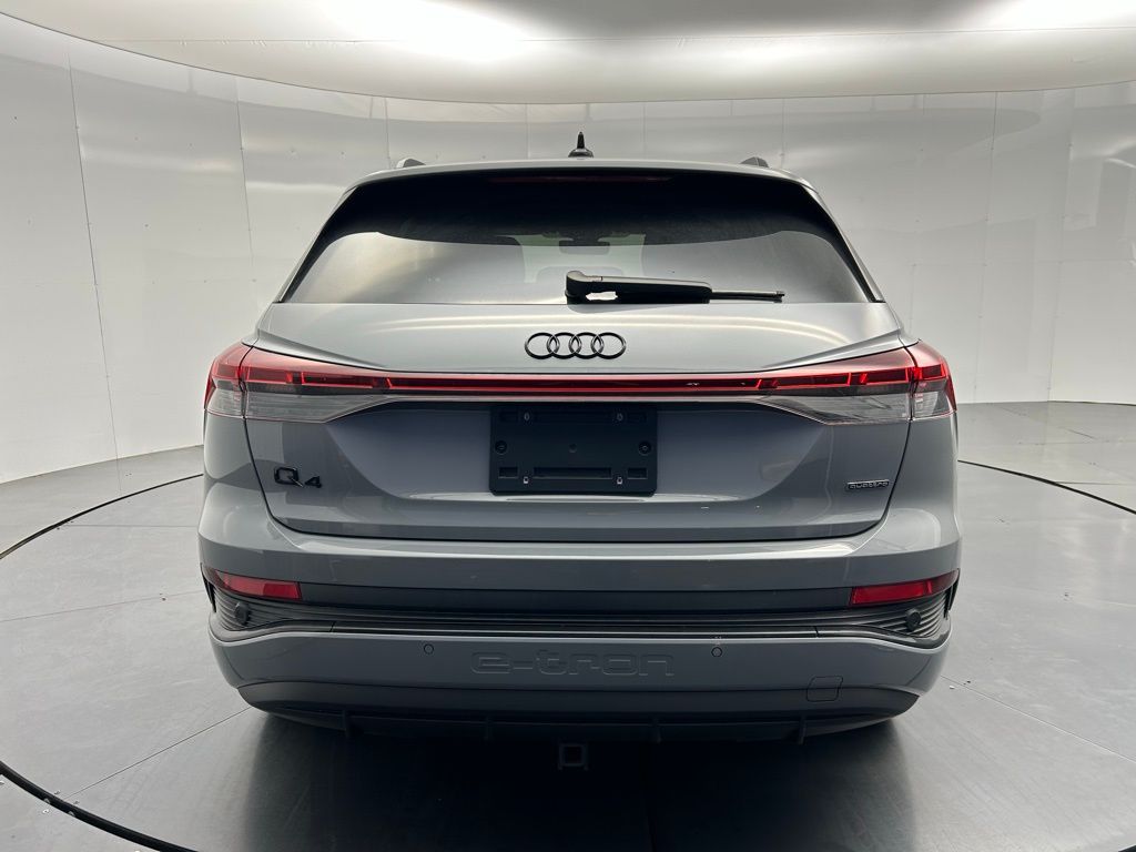 2024 Audi Q4 E-tron 55 Premium photo 4