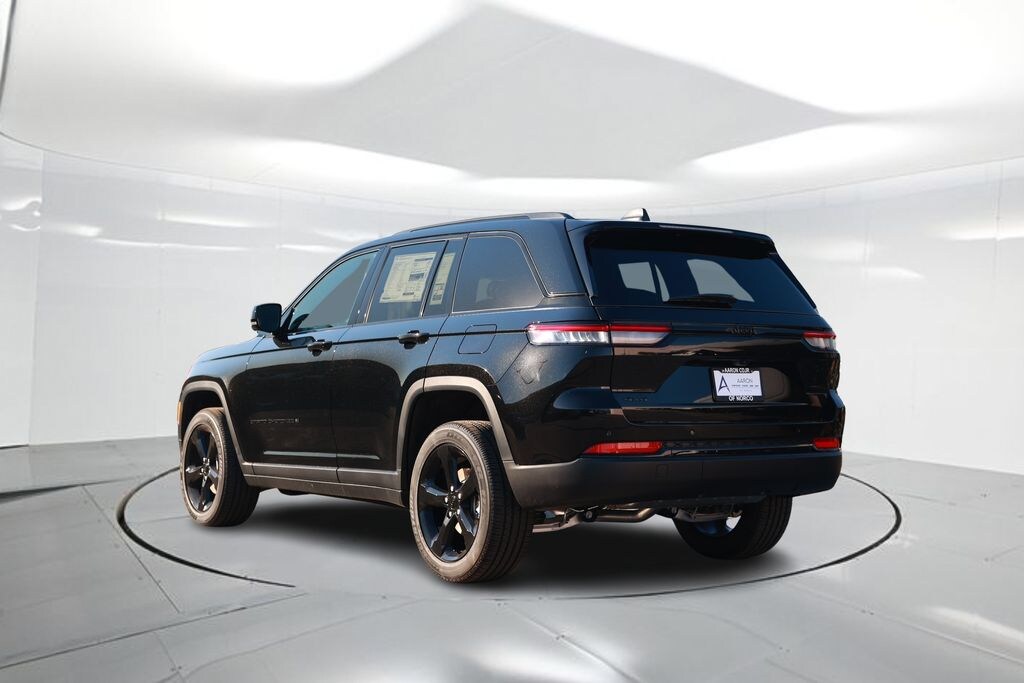 New 2025 Jeep Grand Cherokee Altitude X Sport Utility