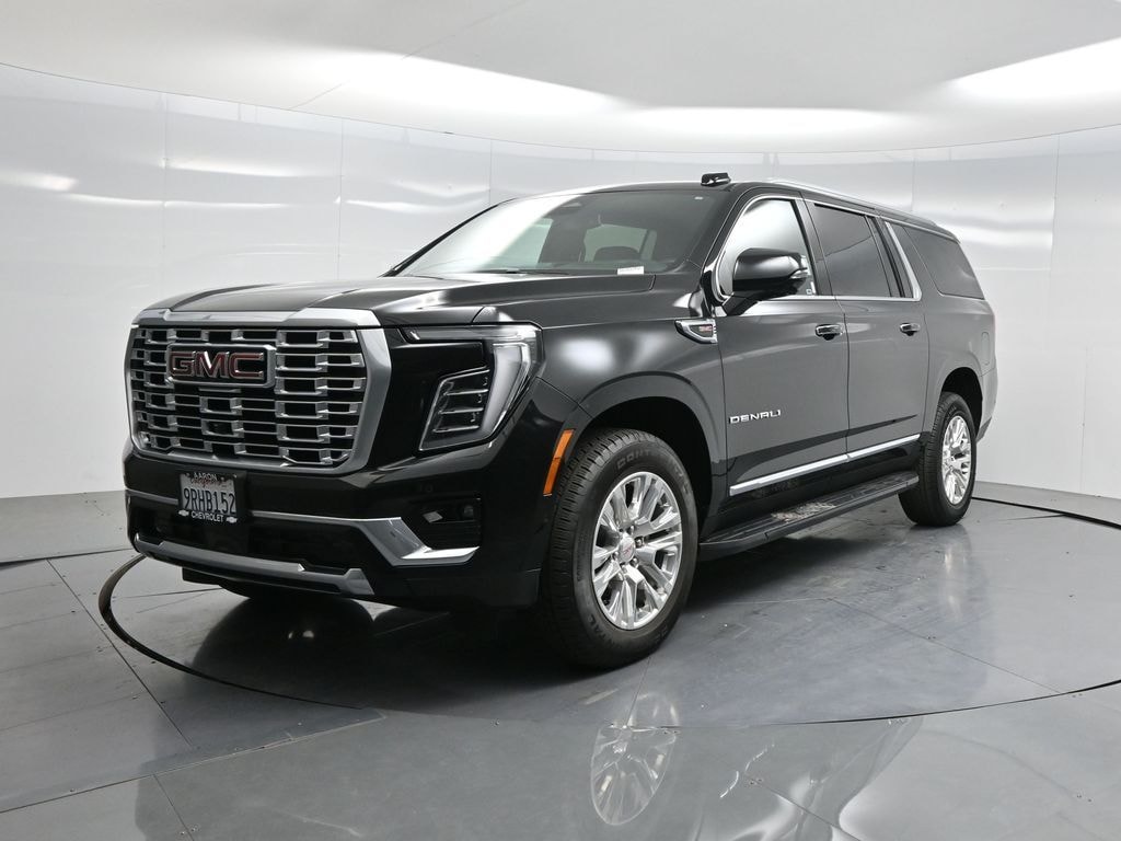Used 2025 GMC Yukon XL Denali SUV