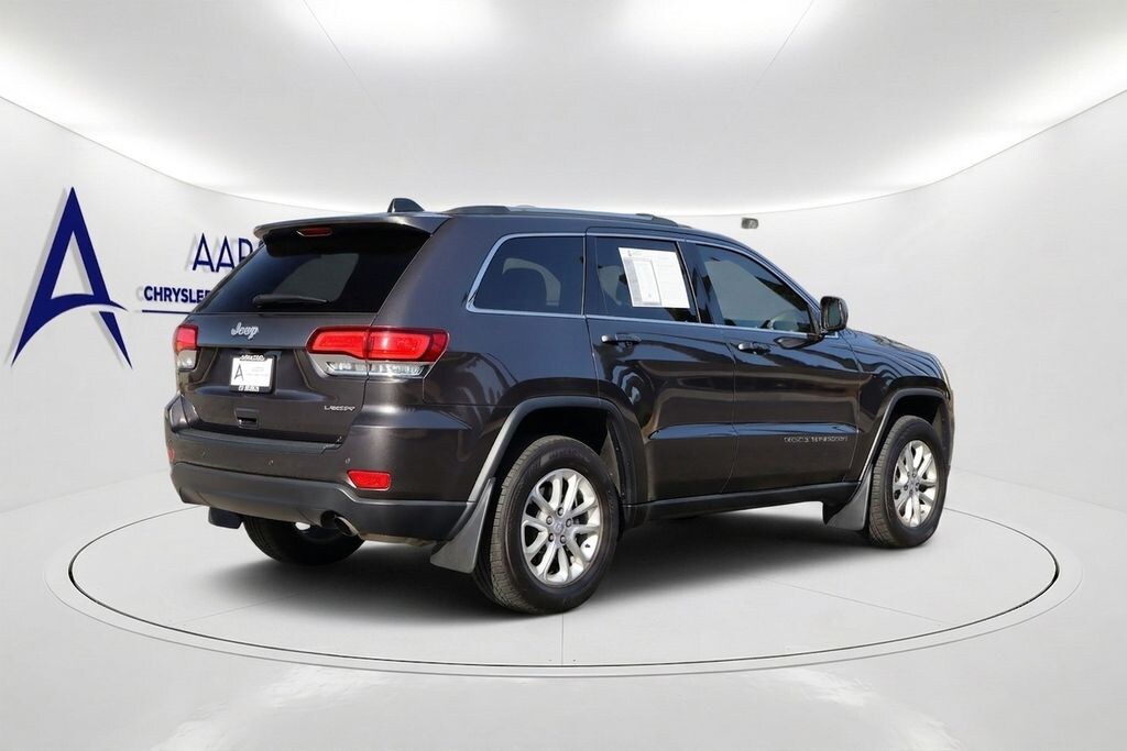 Used 2021 Jeep Grand Cherokee Laredo SUV