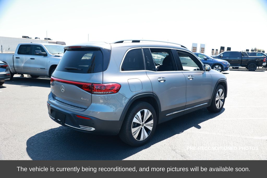 2023 Mercedes-Benz EQB 300 4MATIC photo 4