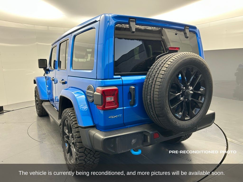2023 Jeep Wrangler 4xe Sahara photo 3