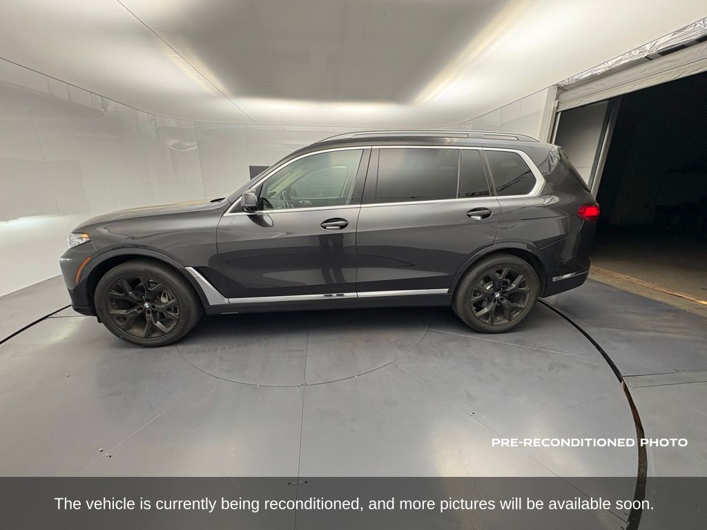 2020 Bmw X7 xDrive40i photo 2