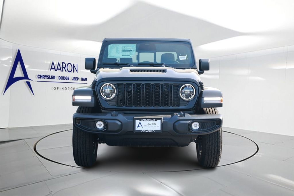 New 2026 Jeep Gladiator Sport S Pickup