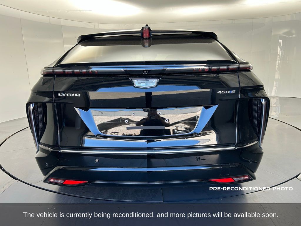2024 Cadillac Lyriq Luxury photo 4