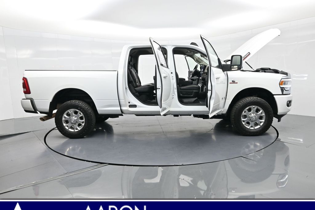 2024 Ram 2500 Laramie photo 3