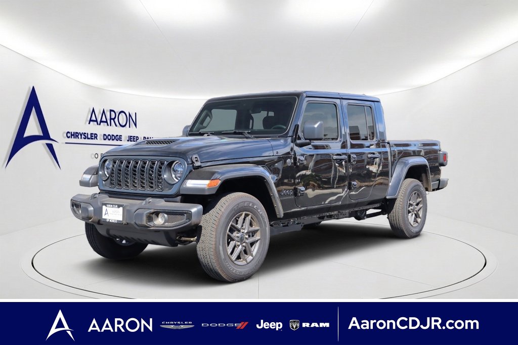 New 2026 Jeep Gladiator Sport S Pickup