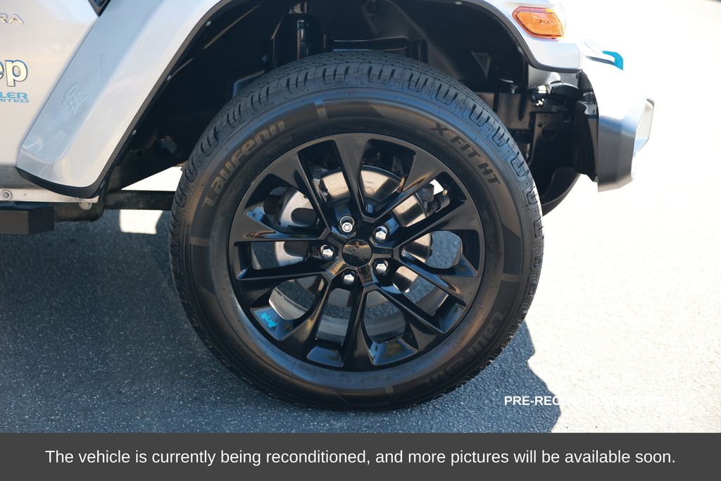2022 Jeep Wrangler Unlimited 4xe Sahara photo 3