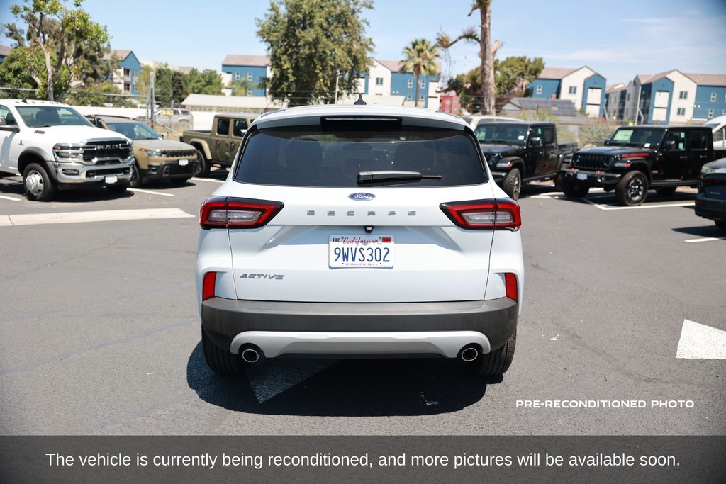 2025 Ford Escape Active photo 4