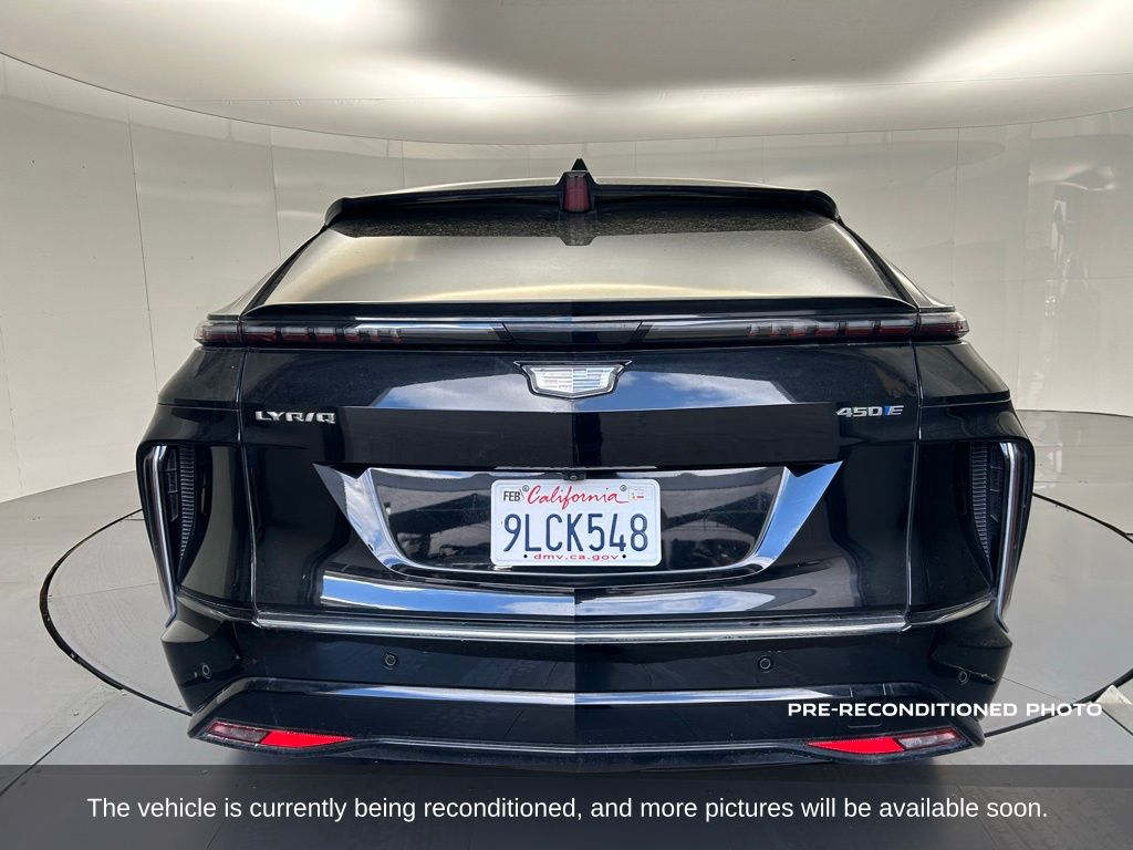 2024 Cadillac Lyriq Luxury photo 4