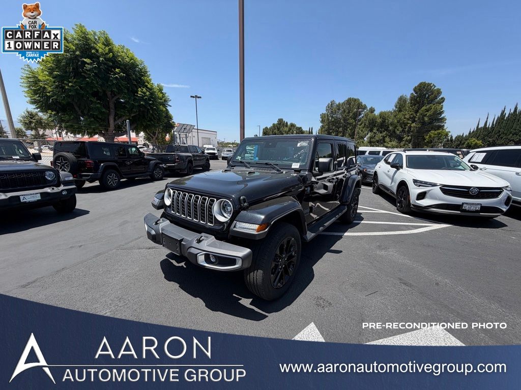 2025 Jeep Wrangler 4xe's photo