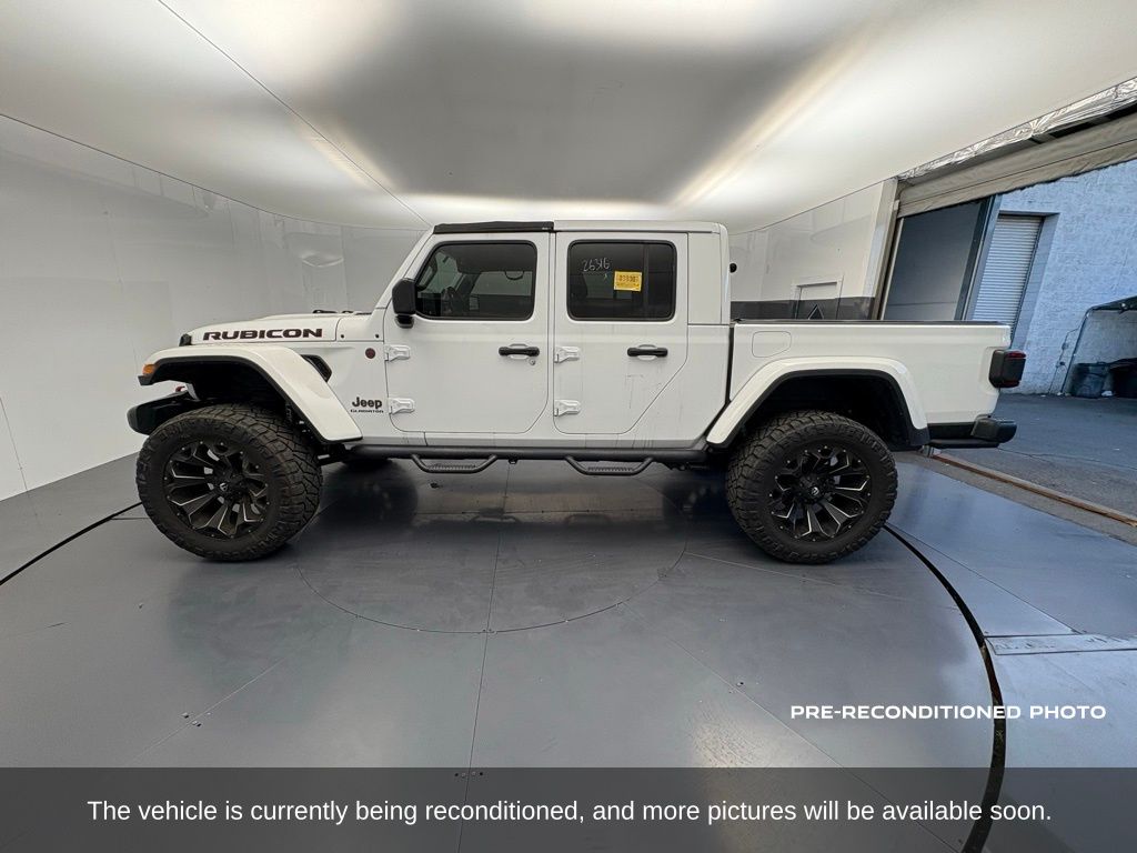 2020 Jeep Gladiator Rubicon photo 2