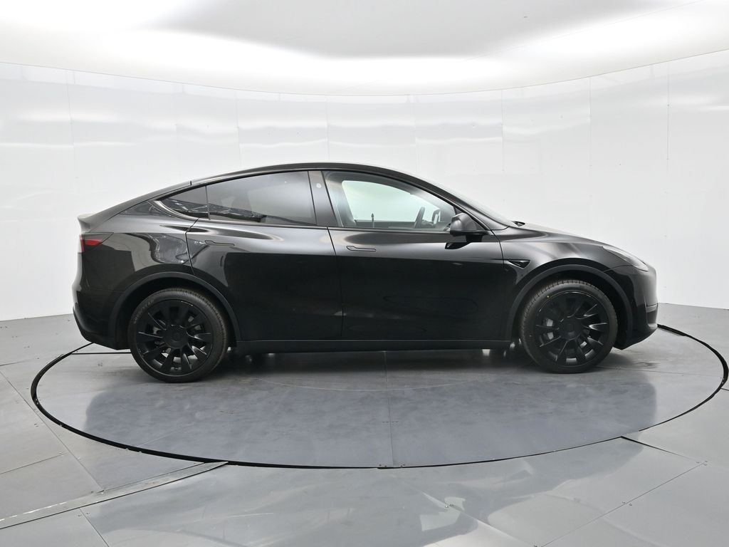 2023 Tesla Model Y Long Range photo 4
