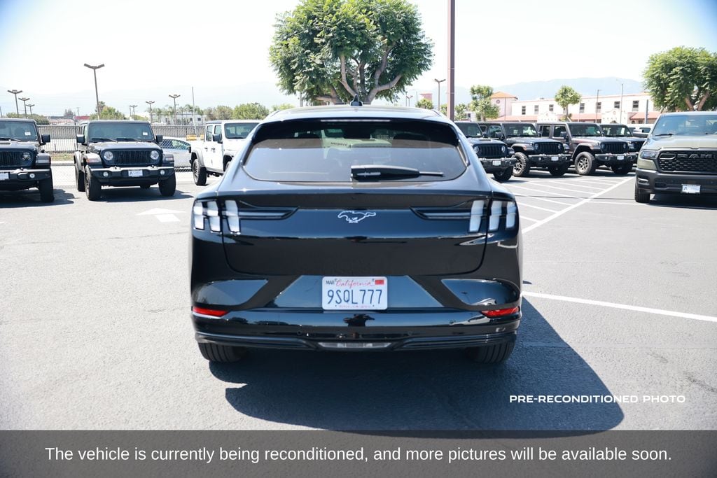 2024 Ford Mustang Mach-E Premium photo 4