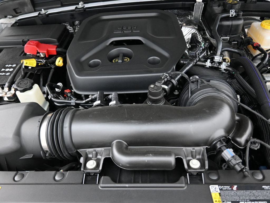 2025 Jeep Wrangler 4-Door Willys - Photo 11