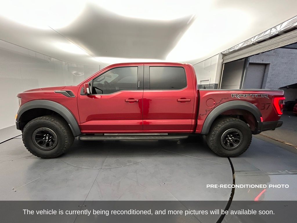2022 Ford F-150 Raptor photo 2