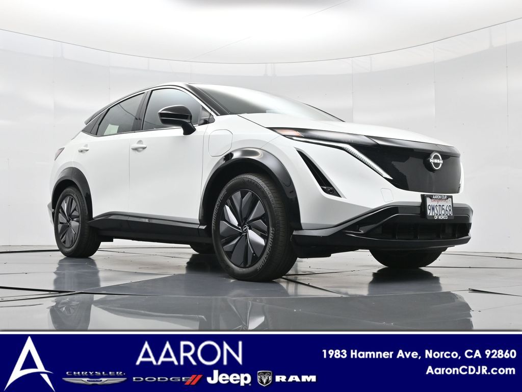 2024 Nissan ARIYA Engage photo 2