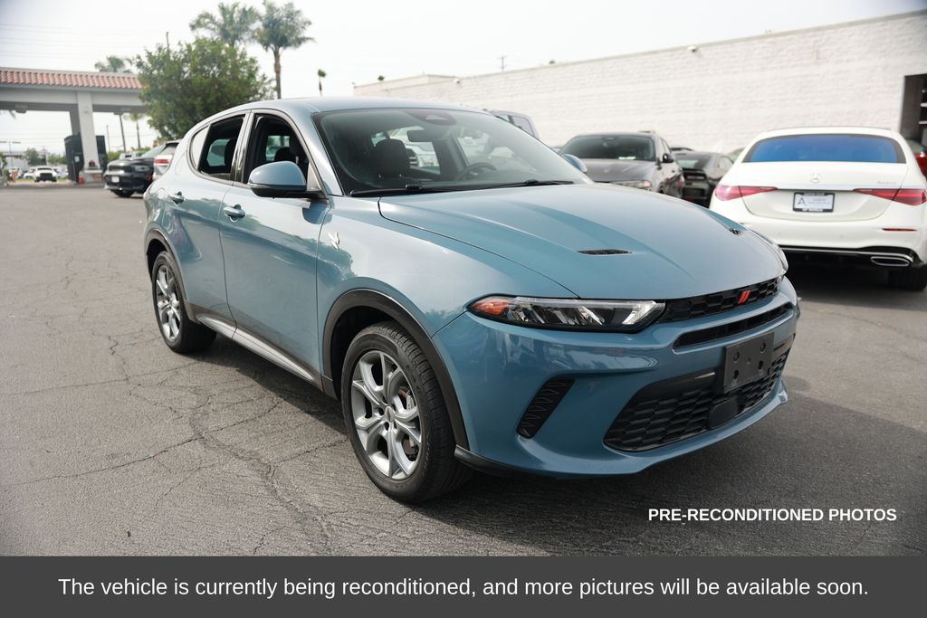 2024 Dodge Hornet R/T photo 3