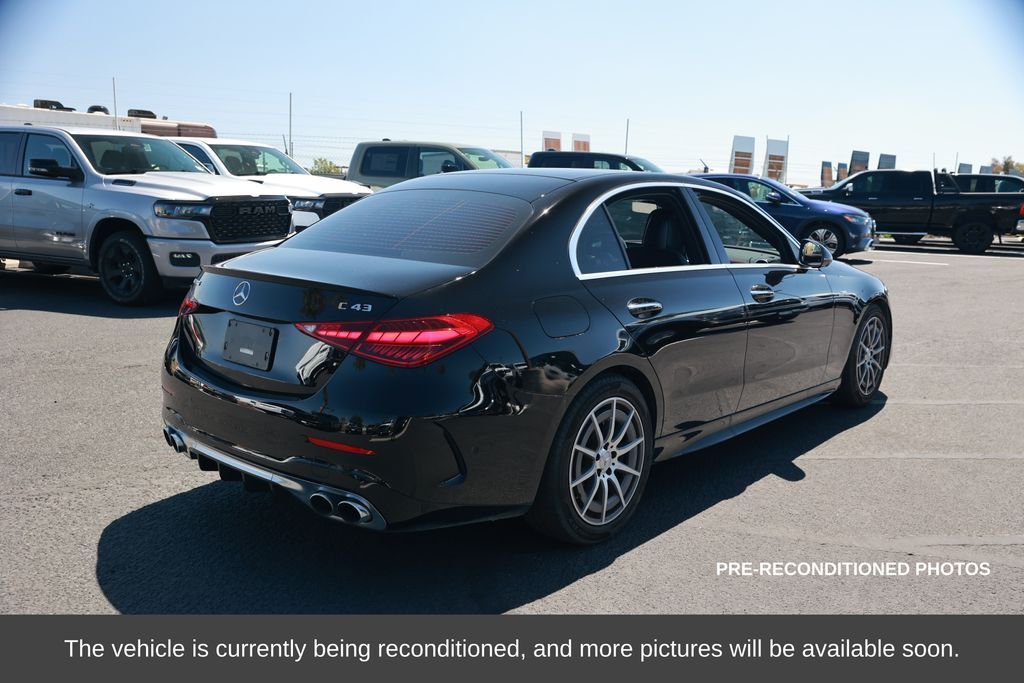 2025 Mercedes-Benz AMG C 43 4MATIC photo 4