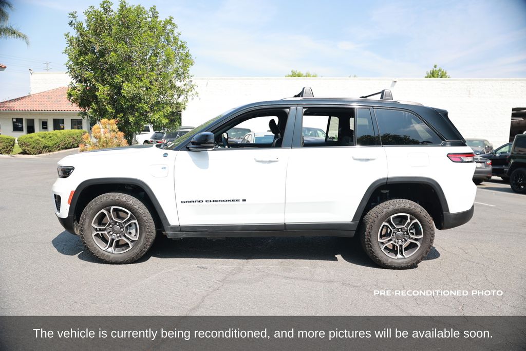 Used 2022 Jeep Grand Cherokee Trailhawk 4xe with VIN 1C4RJYC68N8761791 for sale in Norco, CA
