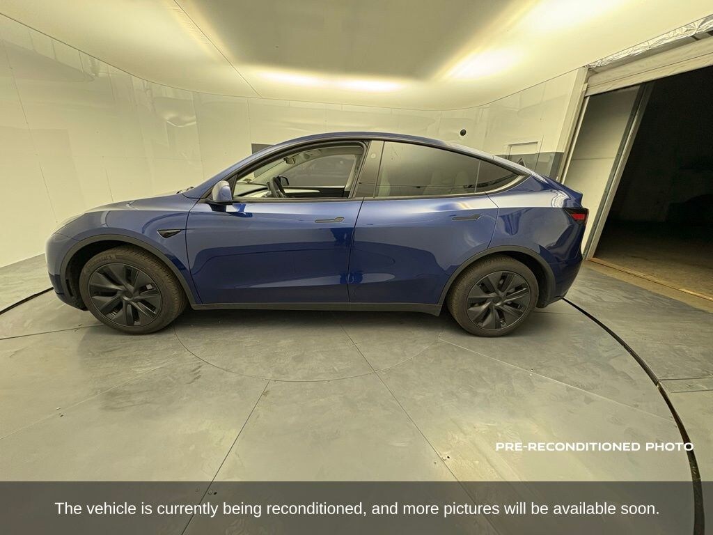Used 2025 Tesla Model Y Long Range SUV