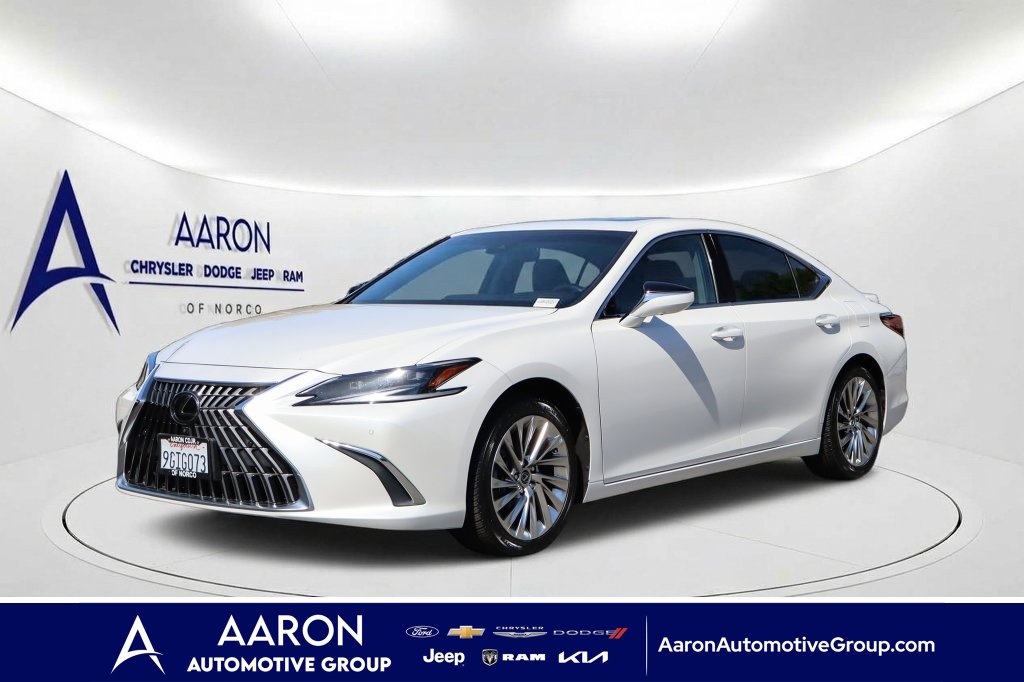 2023 Lexus ES 300h