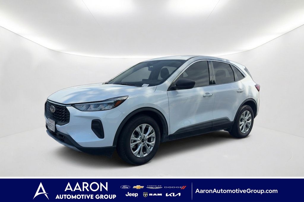 2023 Ford Escape