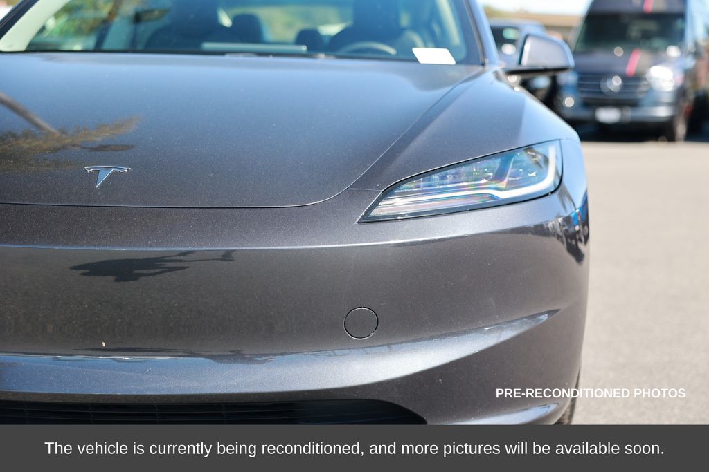 2024 Tesla Model 3 Base photo 4