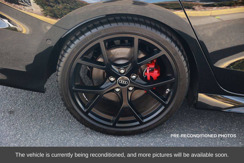 2024 Audi RS 3 2.5T photo 6