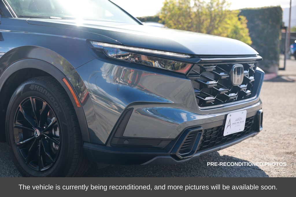 2025 Honda CR-V Hybrid Sport-L photo 6