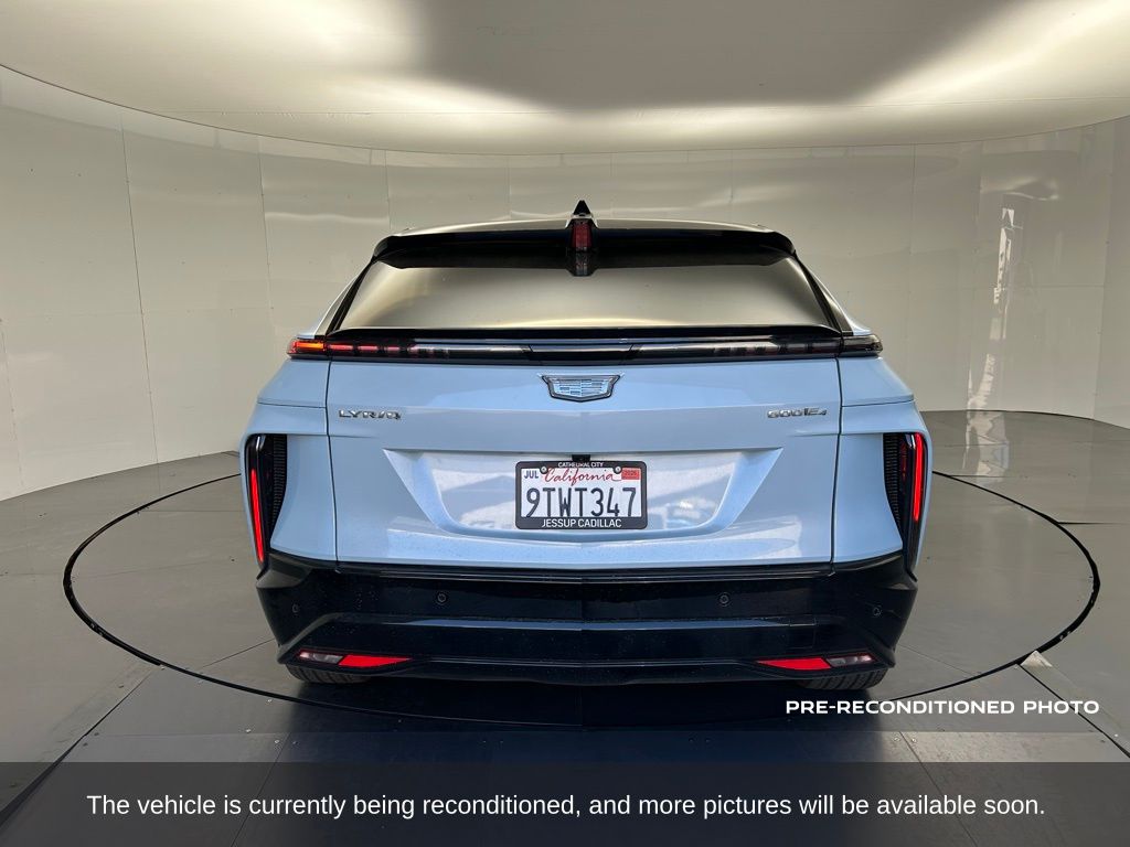 2025 Cadillac Lyriq Sport photo 4