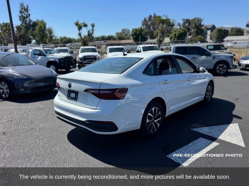 2024 Volkswagen Jetta 1.5T S photo 6
