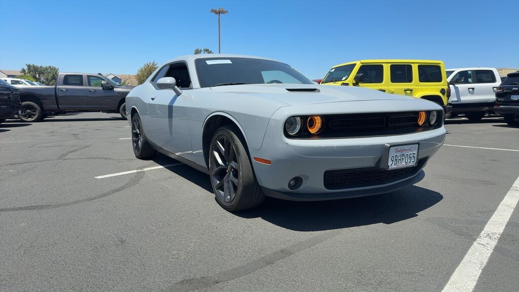 Used 2022 Dodge Challenger SXT Coupe