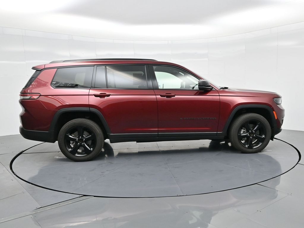 New 2023 Jeep Grand Cherokee L Altitude Sport Utility