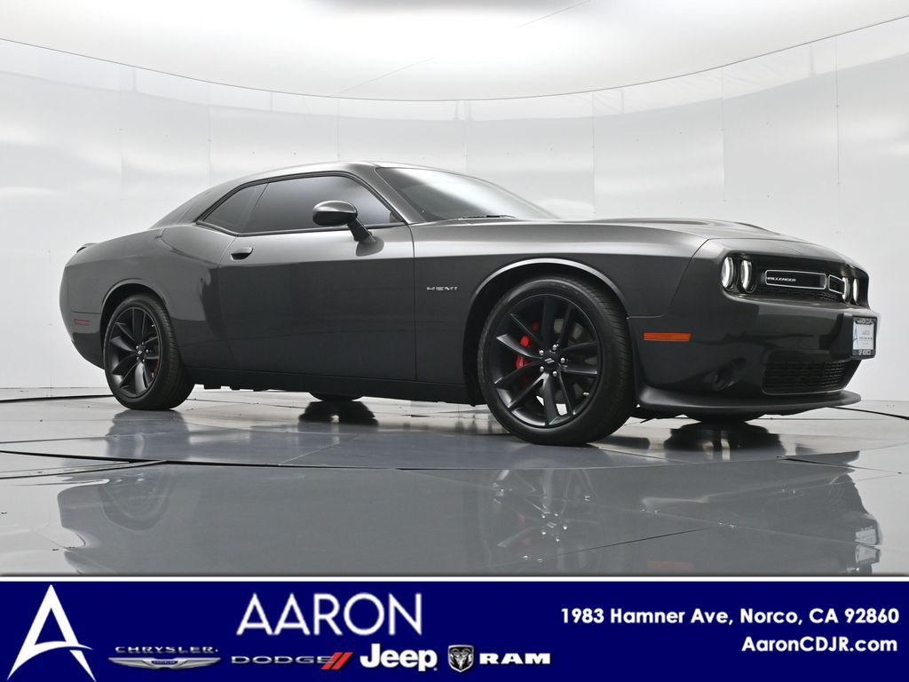 2022 Dodge Challenger R/T photo 2