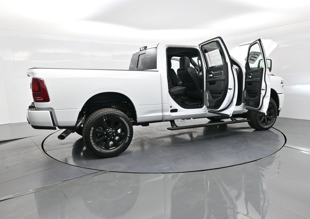 2025 Ram 2500 Laramie photo 4
