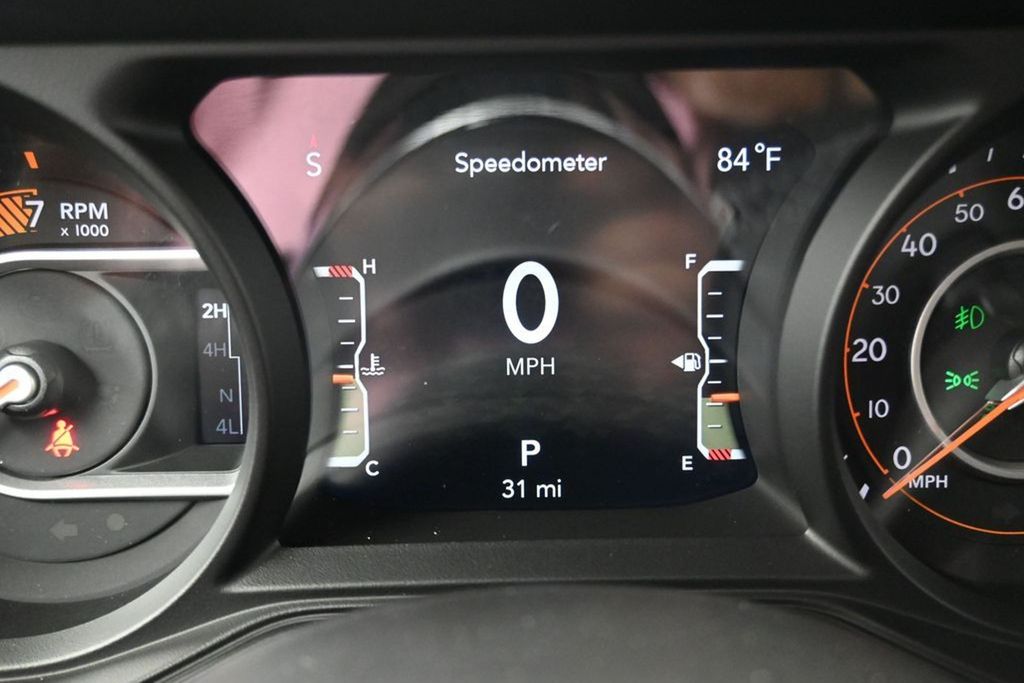 2025 Jeep Wrangler 4-Door Sahara - Photo 19