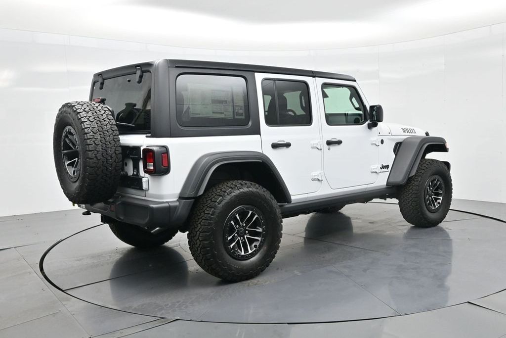 2025 Jeep Wrangler 4-Door Willys - Photo 7