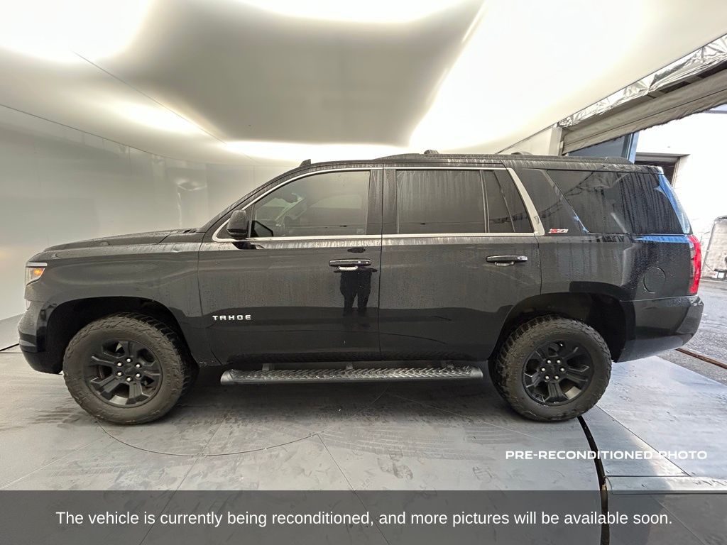 2020 Chevrolet Tahoe LT photo 2