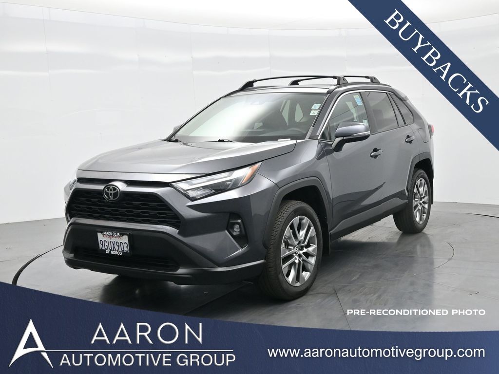 2023 Toyota RAV4 XLE Premium's photo