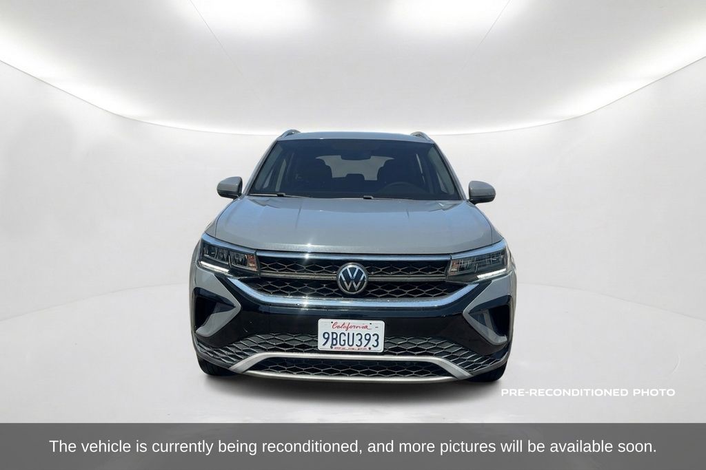 Used 2022 Volkswagen Taos SE with VIN 3VVRX7B26NM061448 for sale in Norco, CA
