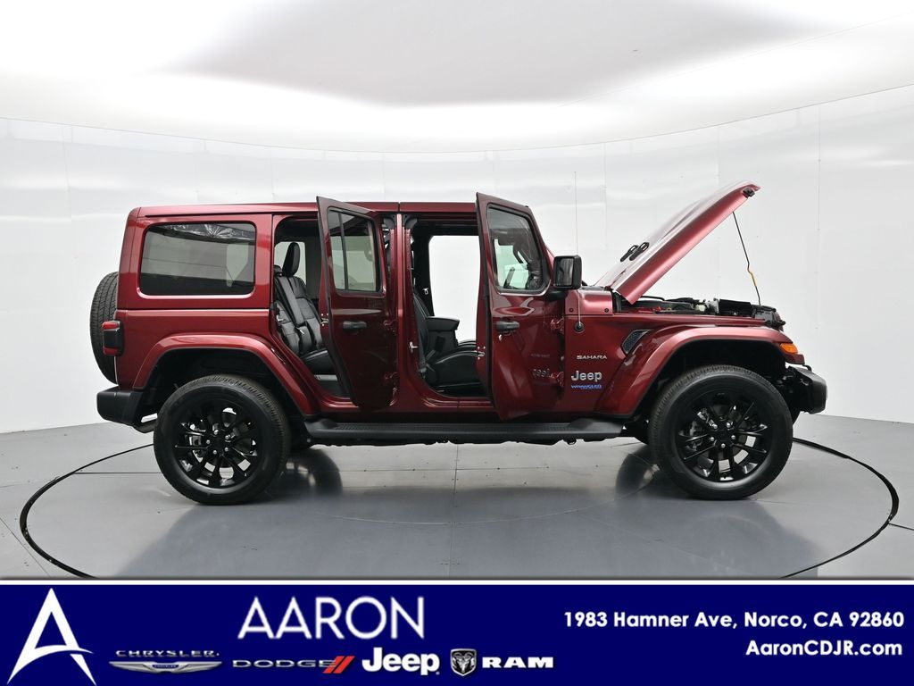 2021 Jeep Wrangler Unlimited Sahara 4xe photo 3