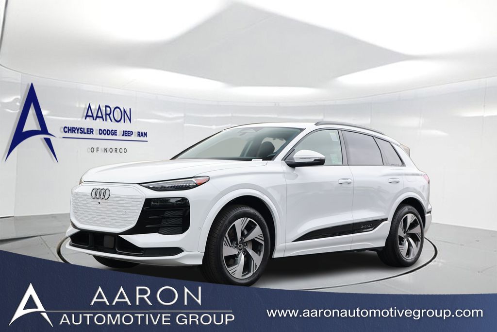 2025 Audi Q6 e-tron Premium Plus quattro's photo