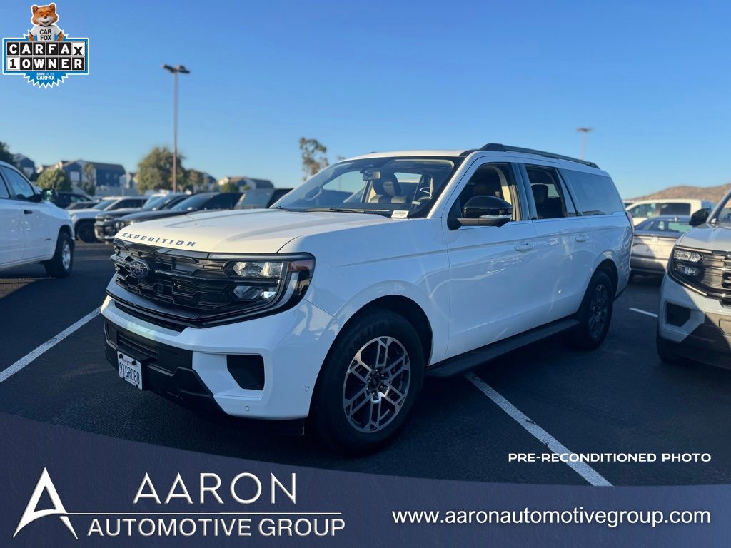 2025 Ford Expedition's photo