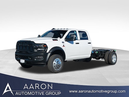 2026 Ram 5500HD Tradesman DRW Chassis Pickup
