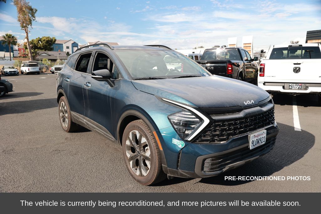 2024 Kia Sportage Plug-In Hybrid X-Line photo 3