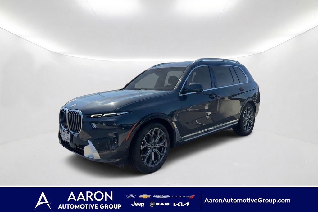 2024 BMW X7
