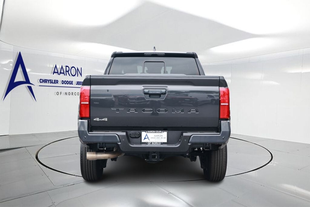 Used 2025 Toyota Tacoma SR5 Truck Double Cab